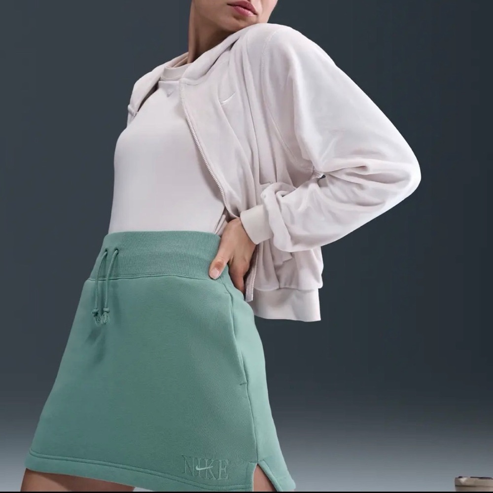 Nike Sportswear Fleece Mini Skirt Sage Green Drawstring NWT Size L - Picture 3 of 8